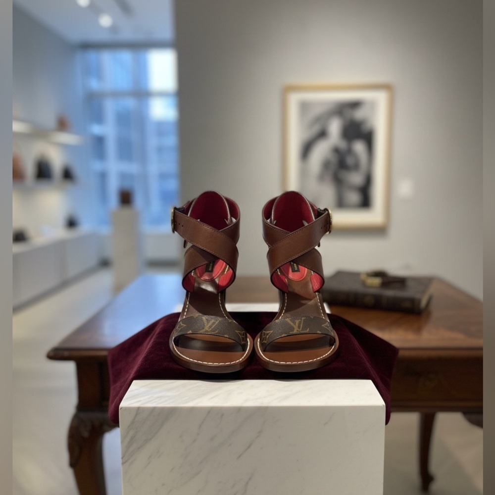 LOUIS VUITTON 
Calfskin Monogram Ocean Drive Heeled Sandals 37 Cognac - Picture 11 of 15